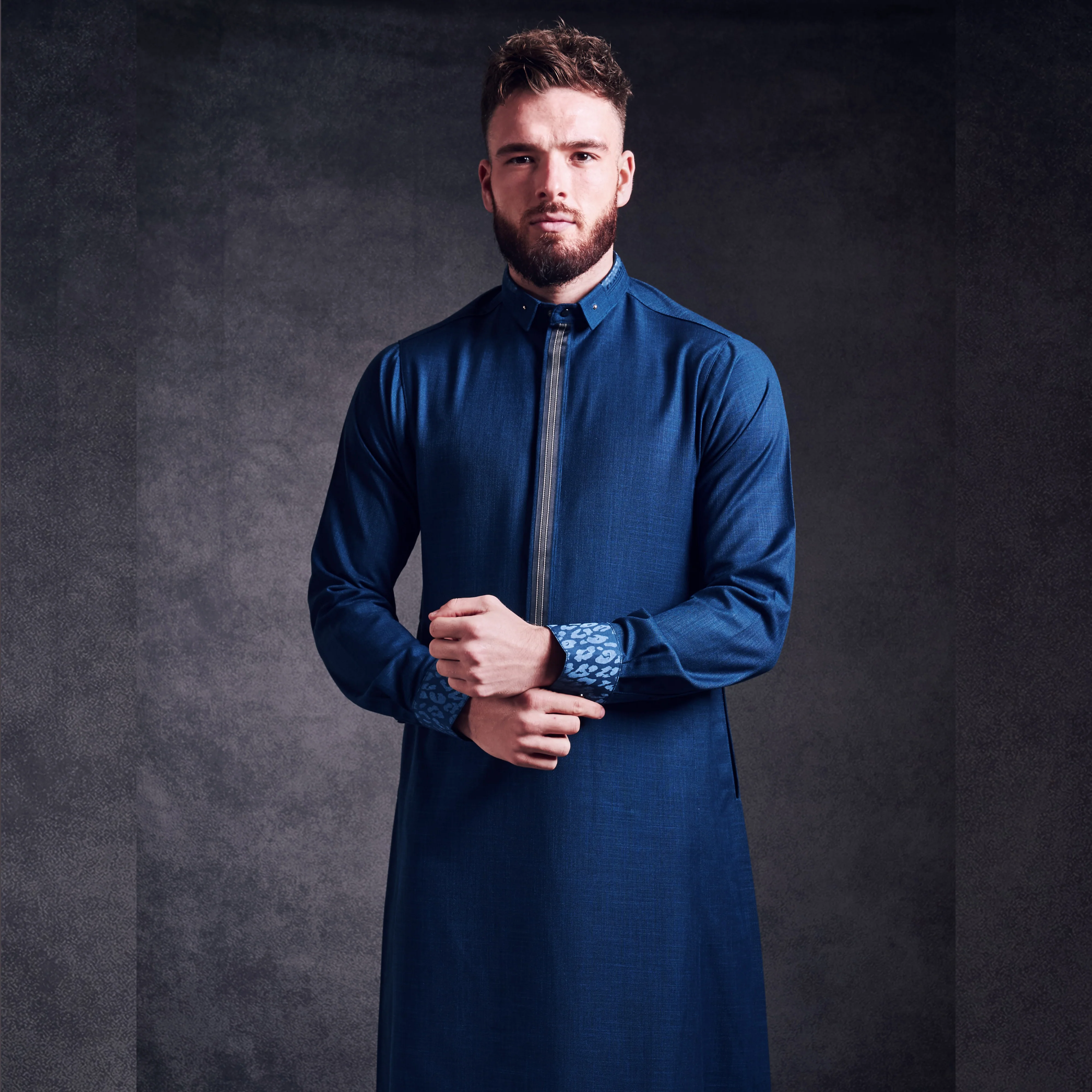 Luxury Navy Blue Thobe & Jubba with Double-Folded Cuffs – Al Ameer - Image 2