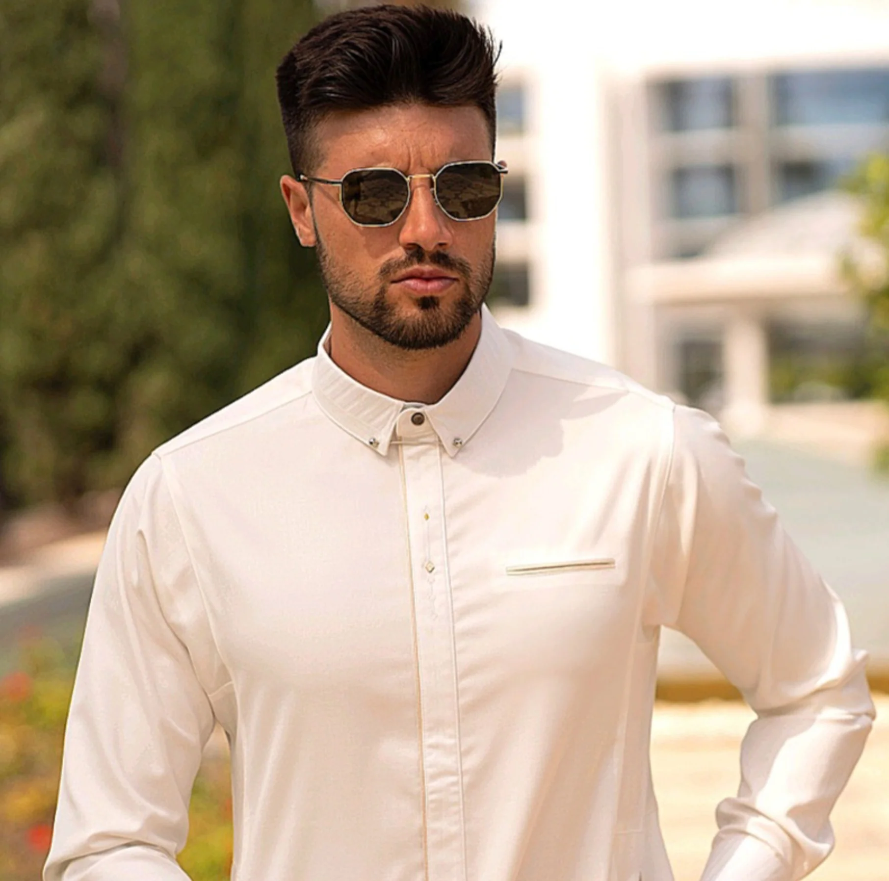 Luxury White Thobe & Jubba – Al Ameer