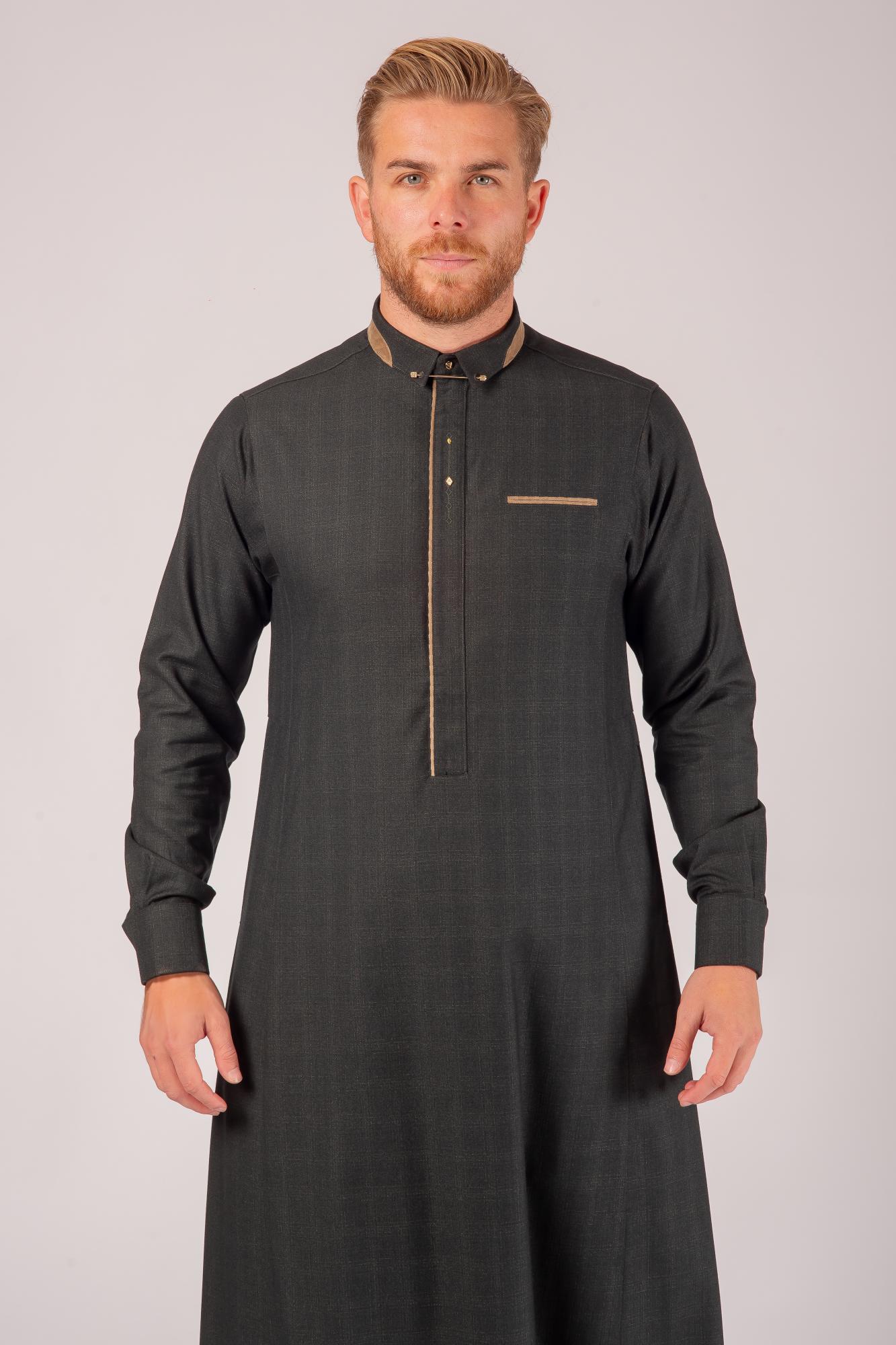 Luxury Charcoal Thobe & Jubba with Beige Detail - Al Ameer
