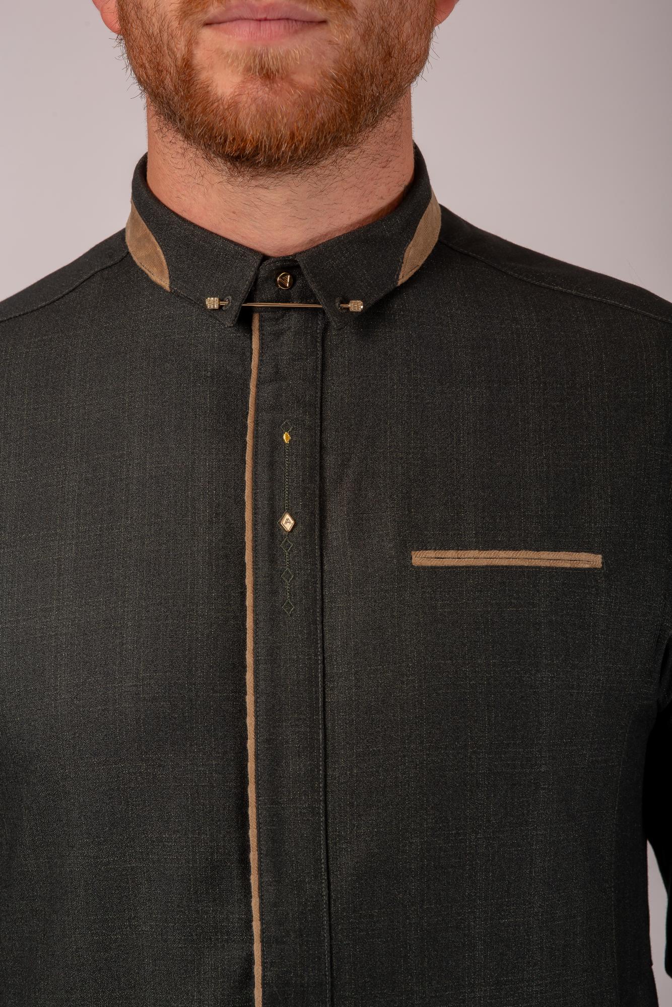 Luxury Charcoal Thobe & Jubba with Beige Detail - Al Ameer - Image 2