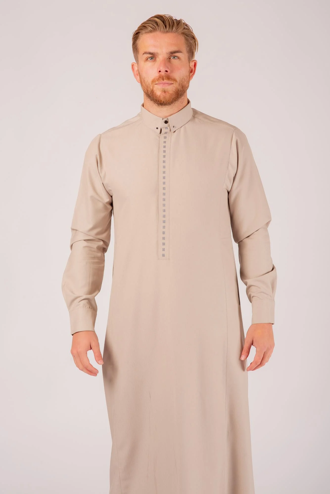 Luxury Beige Thobe & Jubba with Hand-Stitched Detail – Al Ameer