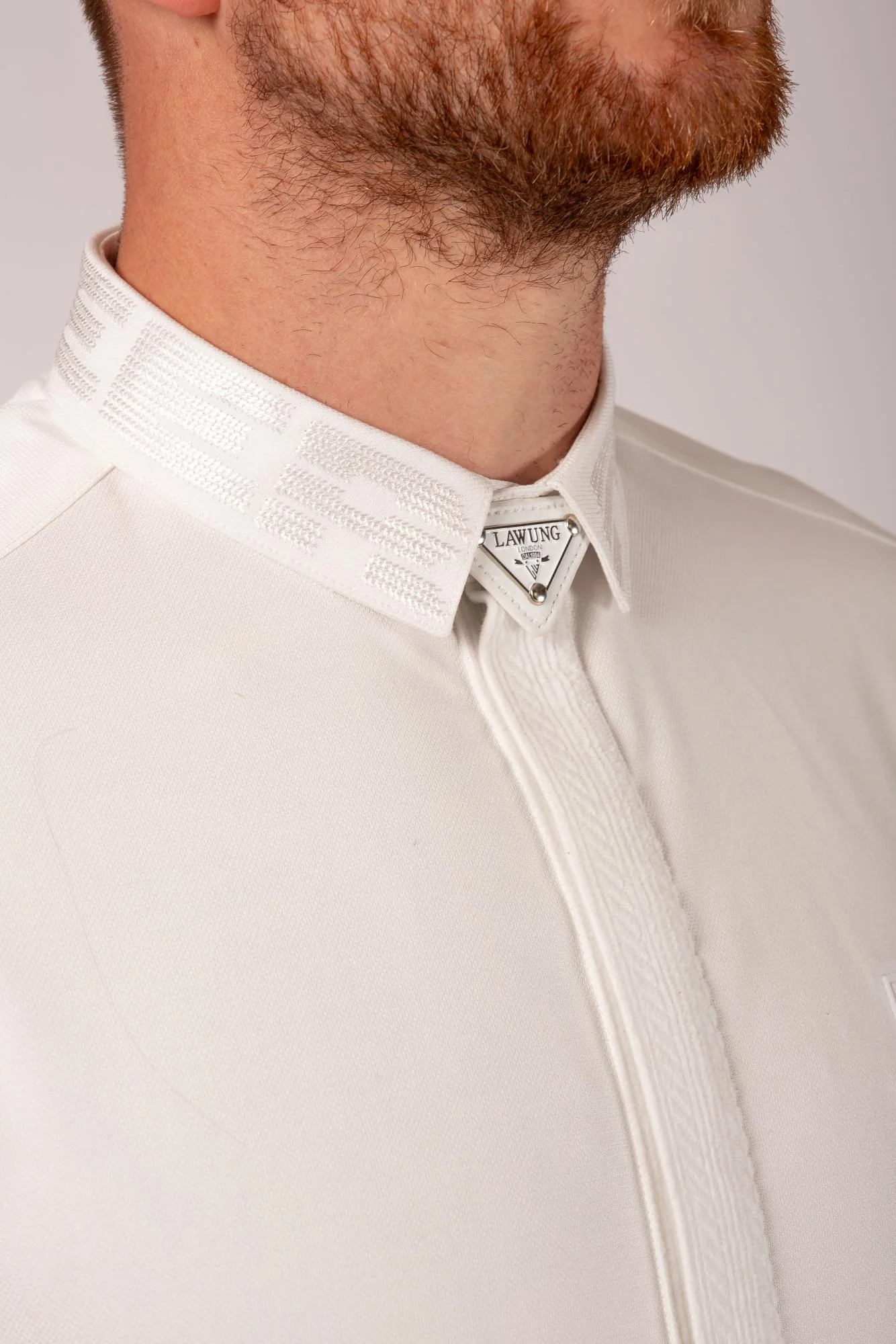 Luxury White Thobe & Jubba – Al Ameer - Image 2