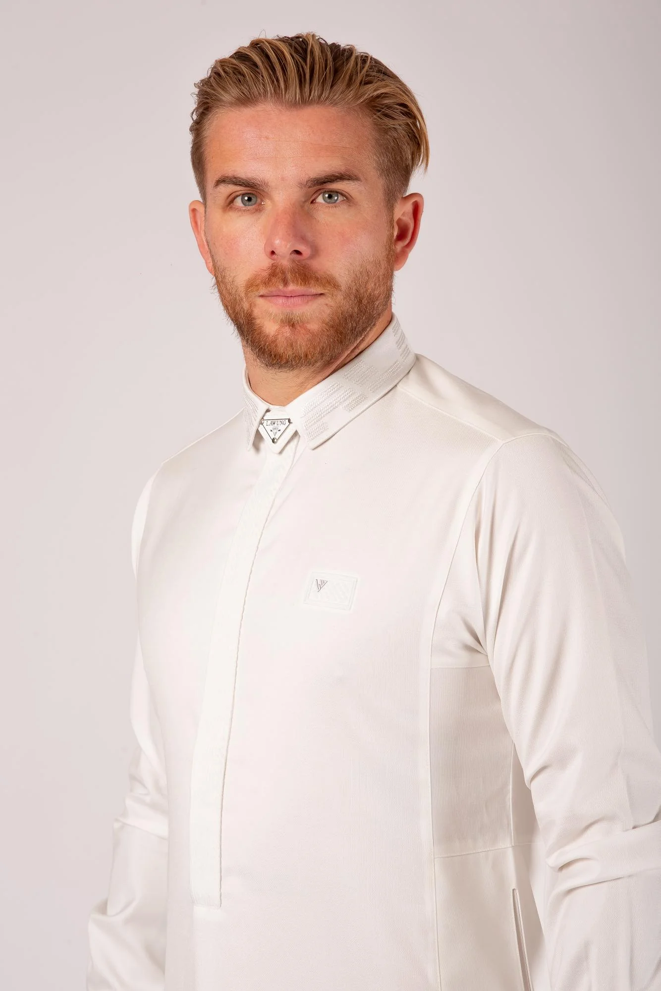 Luxury White Thobe & Jubba – Al Ameer - Image 3