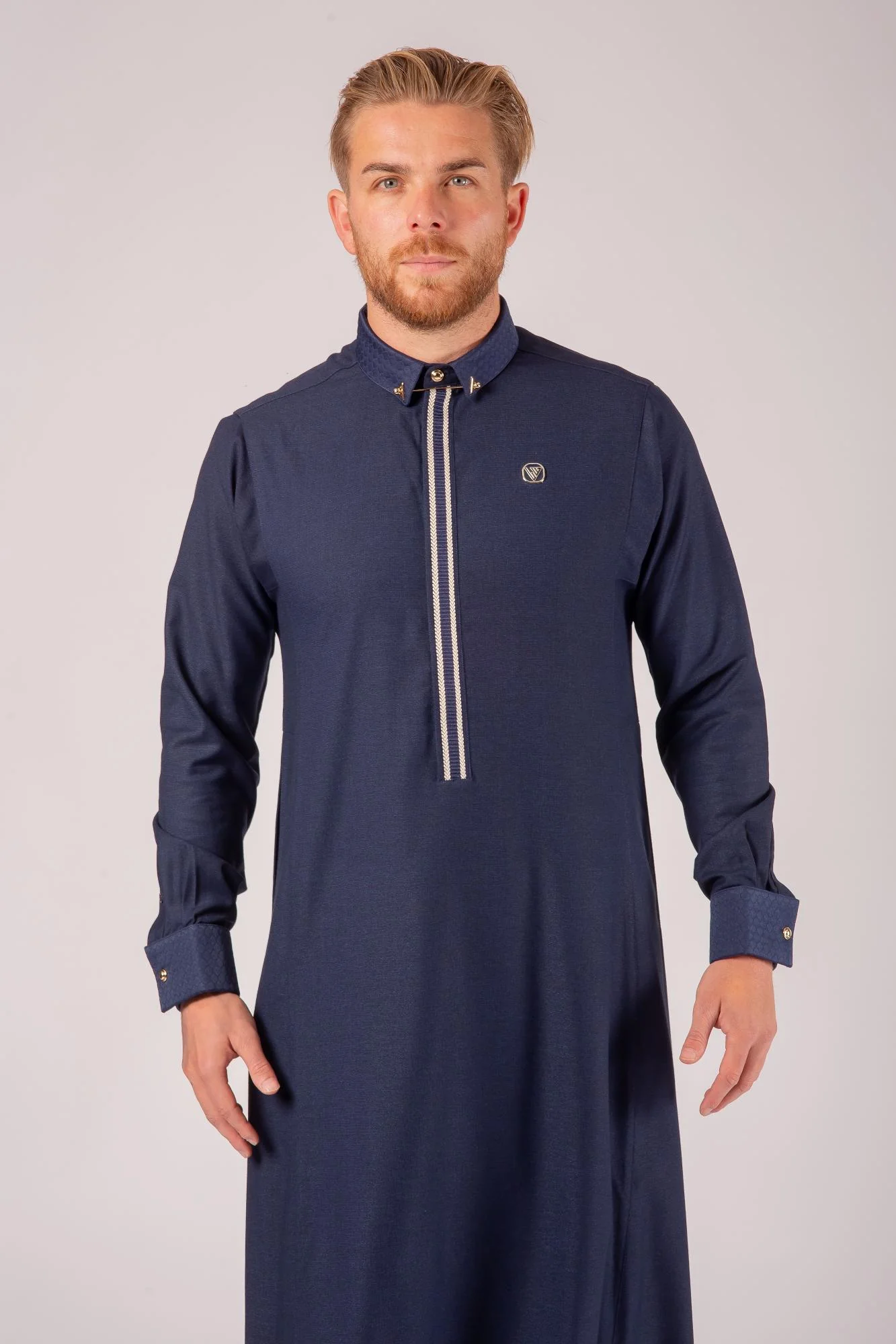 Luxury Dark Blue Thobe & Jubba with Gold Detailing – Al Ameer