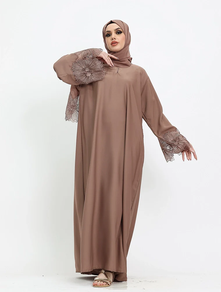 Elegant Floral Sleeved Abaya (ZA521) - Image 3