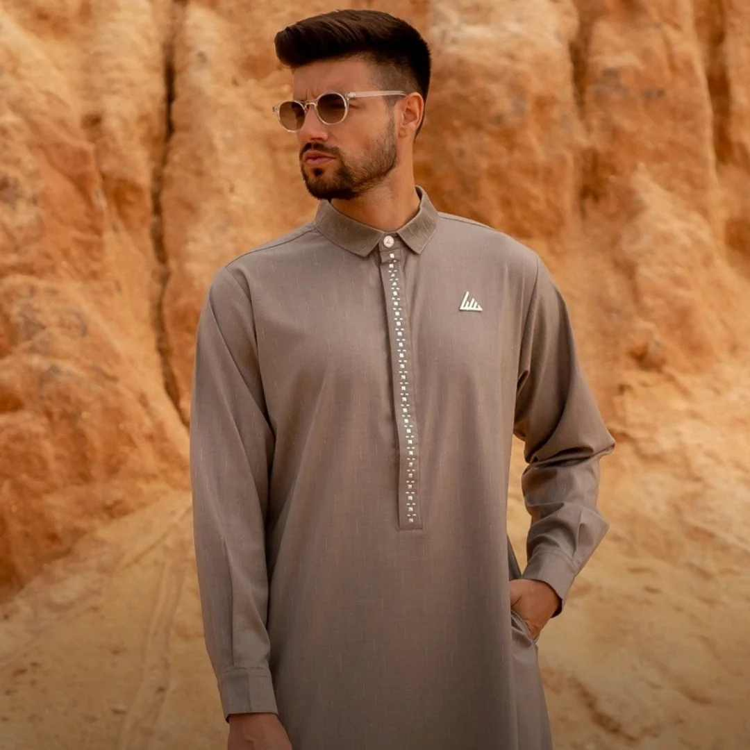 Luxury Grey Thobe & Jubba – Lawung